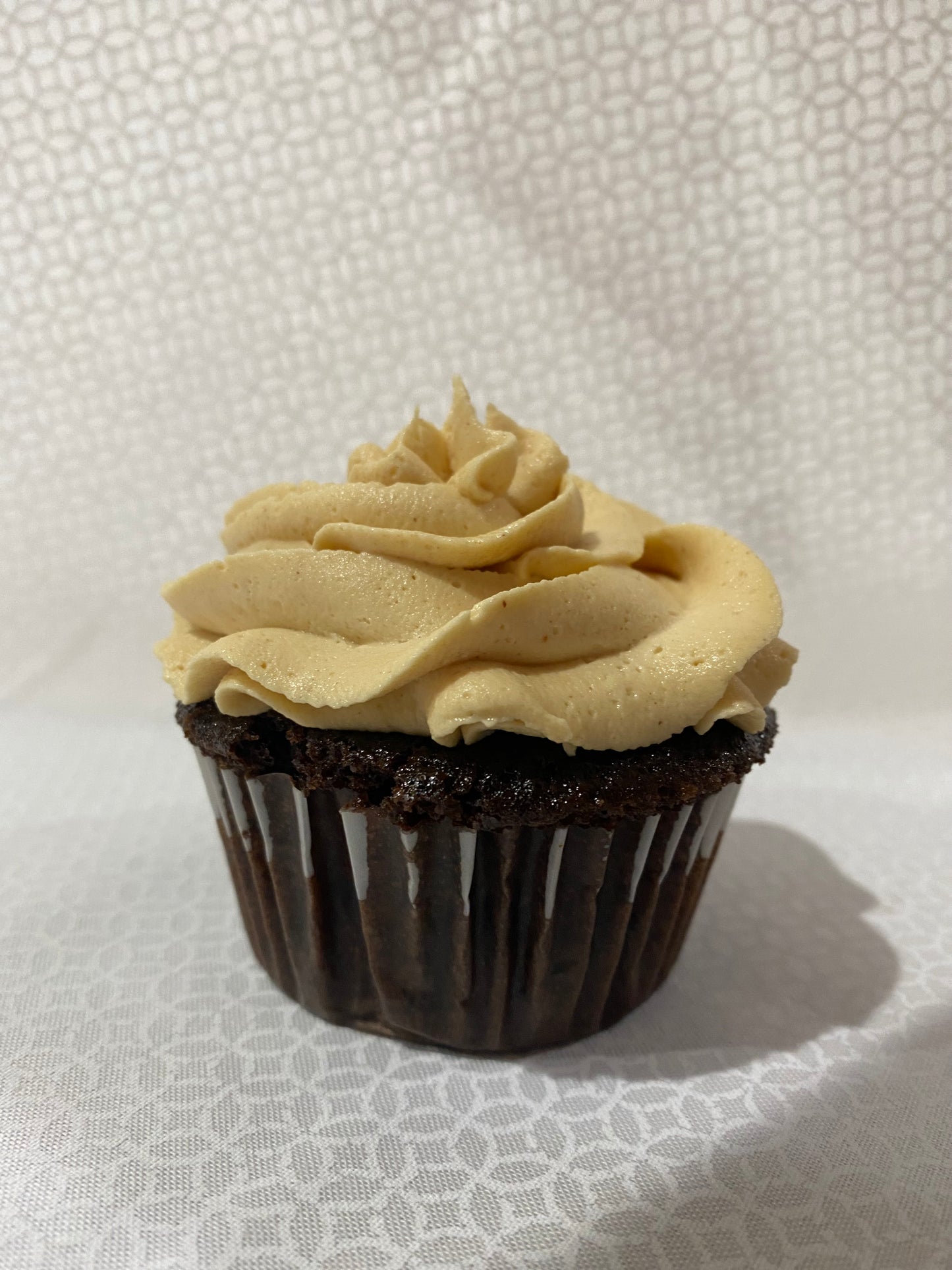 Cupcakes - Dark Chocolate w/ Peanut Butter Icing Dozen